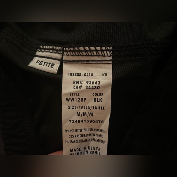 NWT. Ladies black Cherokee Workwear scrub pants. Size M petite. - Picture 2 of 3